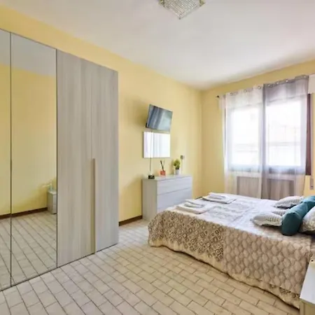 Venice Miramare 2 *